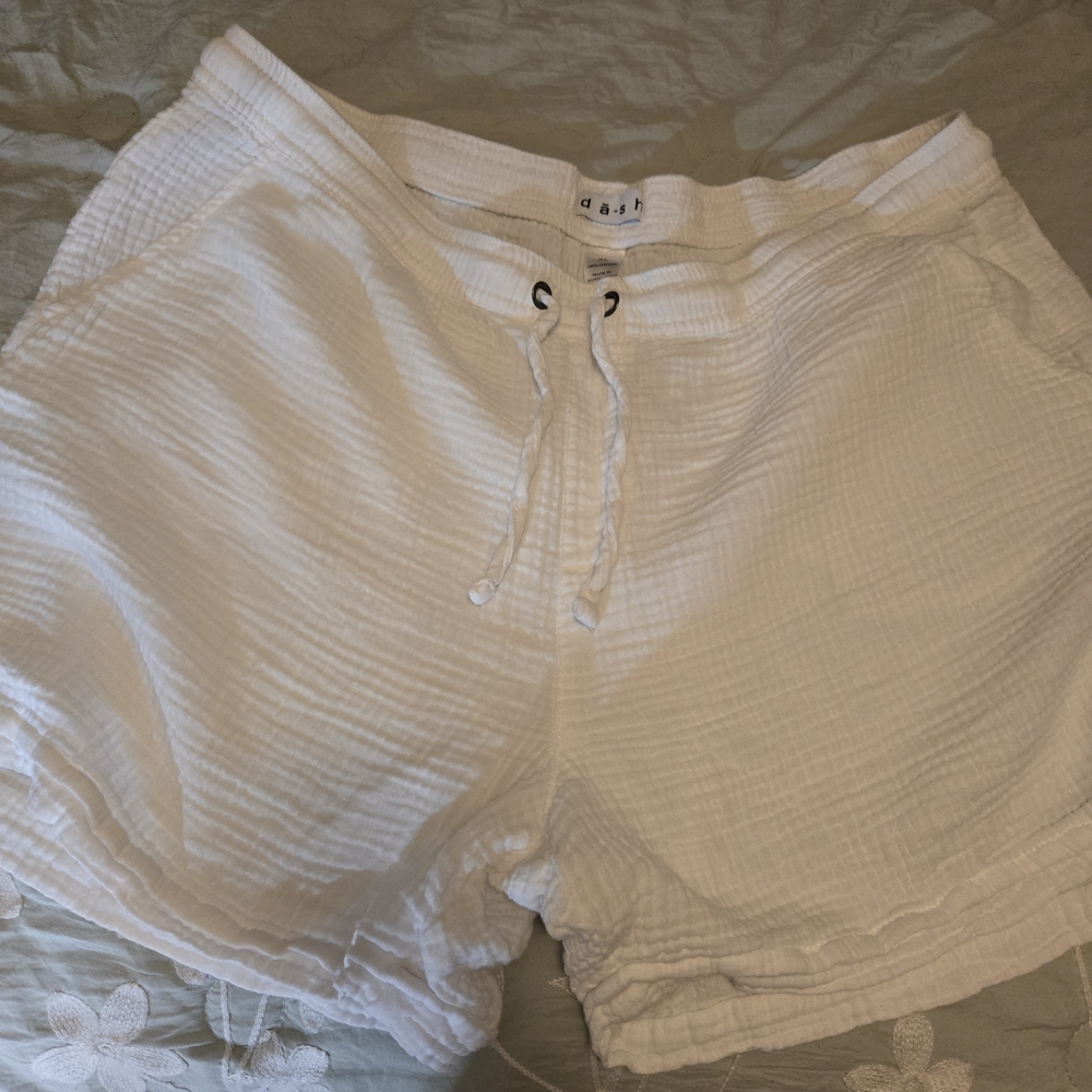 Ash Women's White Textured Cargo Shorts